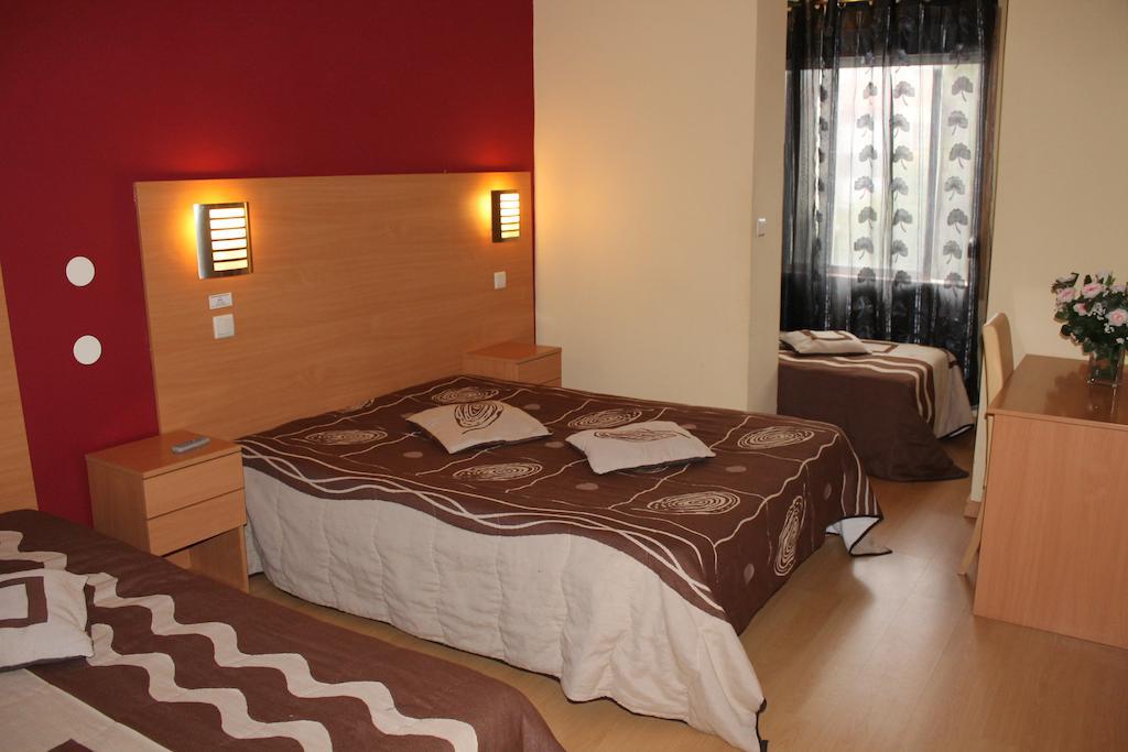 Guest House Estrela Porto Room photo